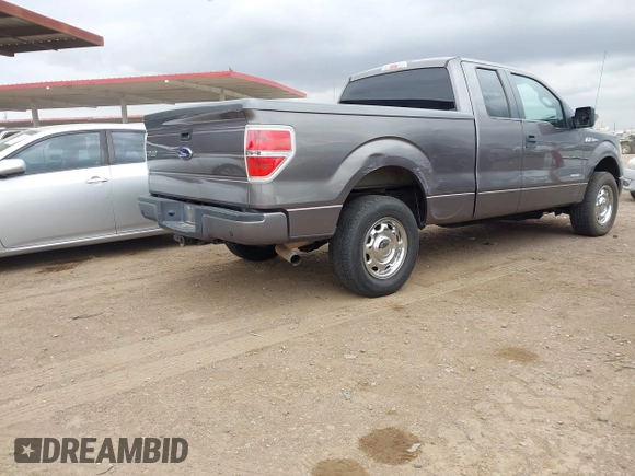 2014 Ford F-150 XL with VIN 1FTFX1ET0EKD77616, listed as a IAAI auction lot 42210217 with 195,715 mi miles and . Bid and sale history available at carsss.com. Image 4.
