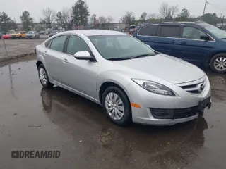 2011 Mazda Mazda6 i Sport with VIN 1YVHZ8BH8B5M22642, listed as a IAAI auction lot 41861890 with 202,471 mi miles. Bid and sale history available at carsss.com. Image 1.