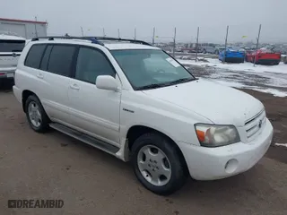 2005 Toyota Highlander with VIN JTEDP21A450072905, listed as a IAAI auction lot 41583297 with 250,061 mi miles. Bid and sale history available at carsss.com. Image 1.