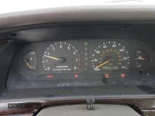 1998 Toyota Avalon XL with VIN 4T1BF18B0WU284522, listed as a Copart auction lot 45590925 with 278,690 mi miles and Salvage Title. Bid and sale history available at DreamBid. Image 9.