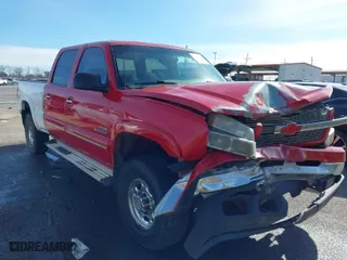 2003 Chevrolet Silverado 2500HD LS with VIN 1GCHK231X3F227601, listed as a IAAI auction lot 41295238 with 218,021 mi miles. Bid and sale history available at carsss.com. Image 1.