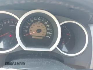 2009 Toyota Tacoma PreRunner with VIN 3TMJU62N69M086123, listed as a IAAI auction lot 41693360 with 221,033 mi miles. Bid and sale history available at carsss.com. Image 7.