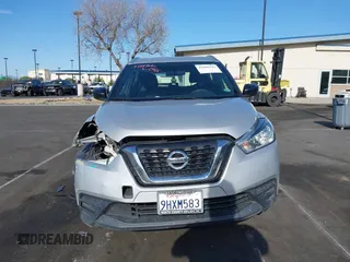 2019 Nissan Kicks SV with VIN 3N1CP5CU4KL516620, listed as a IAAI auction lot 41986143 with 67,702 mi miles. Bid and sale history available at carsss.com. Image 12.