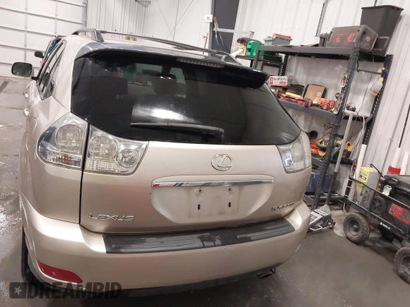 2006 Lexus RX 330 with VIN 2T2HA31U06C088710, listed as a IAAI auction lot 41959314 with 239,099 mi miles and . Bid and sale history available at DreamBid. Image 16.