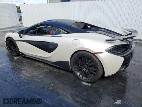 2016 McLaren 570S z VIN SBM13DAA3GW001071, wystawiony jako Copart lot #43108715 z przebiegiem Nie podano mil oraz Szkody całkowita. Historia ofert i sprzedaży dostępna na DreamBid. Obrazek 2.