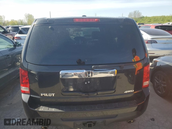 2013 Honda Pilot EX-L z VIN 5FNYF4H78DB033958, wystawiony jako Copart lot #56572484 z przebiegiem 190 797 mil mil oraz Nie do naprawy • Non repairable. Historia ofert i sprzedaży dostępna na DreamBid. Obrazek 6.