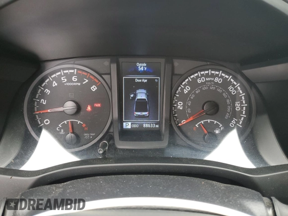 2022 Toyota Tacoma SR z VIN 3TYRZ5CN1NT016153, wystawiony jako Copart lot #56624785 z przebiegiem 88 633 mil mil oraz Czysty tytuł • Clean title. Historia ofert i sprzedaży dostępna na DreamBid. Obrazek 9.