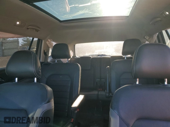 2022 Volkswagen Atlas SEL Premium R-Line с VIN 1V2FR2CA1NC517537, выставлен на аукционе Copart как лот 49682925 с пробегом 34 391 миль миль и Списание • Salvage title. История ставок и продаж доступна на DreamBid. Изображение 10.