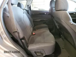 2017 Kia Sorento LX z VIN 5XYPG4A39HG273082, wystawiony jako Copart lot #60574165 z przebiegiem 169 808 mil mil oraz Czysty tytuł • Clean title. Historia ofert i sprzedaży dostępna na DreamBid. Obrazek 11.
