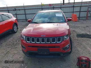 2018 Jeep Compass Latitude with VIN 3C4NJCBB0JT124163, listed as a IAAI auction lot 42293176 with 55,676 mi miles and . Bid and sale history available at DreamBid. Image 12.