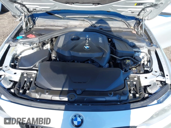 2020 BMW 4 Series 430i xDrive z VIN WBA4J3C03LCD21710, wystawiony jako IAAI lot #41768173 z przebiegiem 53 004 mil mil oraz . Historia ofert i sprzedaży dostępna na DreamBid. Obrazek 9.