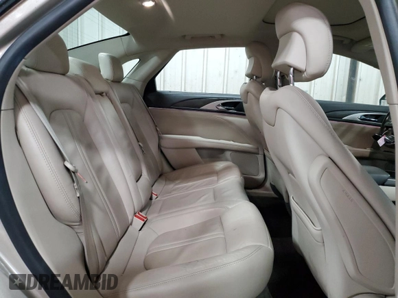 2017 Lincoln MKZ Select с VIN 3LN6L5D91HR662507, выставлен на аукционе Copart как лот 57907655 с пробегом 110 559 миль миль и Списание • Salvage title. История ставок и продаж доступна на DreamBid. Изображение 10.