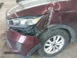 2019 Kia Sorento S V6 with VIN 5XYPGDA56KG483373, listed as a IAAI auction lot 41680817 with 91,970 mi miles. Bid and sale history available at carsss.com. Image 6.