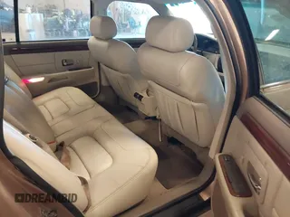 1999 Cadillac DeVille z VIN 1G6KD54Y1XU790845, wystawiony jako IAAI lot #41725809 z przebiegiem 174 088 mil mil oraz . Historia ofert i sprzedaży dostępna na DreamBid. Obrazek 8.