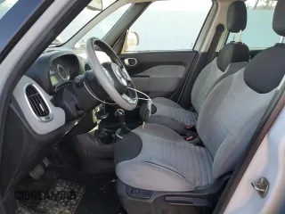 2014 FIAT 500L Easy with VIN ZFBCFABH8EZ027392, listed as a Copart auction lot 77047444 with 154,827 mi miles and Clean Title. Bid and sale history available at carsss.com. Image 7.