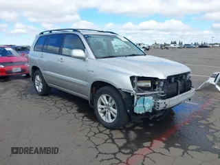 2006 Toyota Highlander Hybrid with VIN JTEEW21A760033797, listed as a IAAI auction lot 41931586 with 283,045 mi miles. Bid and sale history available at carsss.com. Image 1.