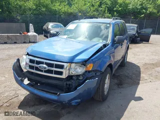 2009 Ford Escape XLT with VIN 1FMCU93G99KC49974, listed as a IAAI auction lot 42098287 with 181,745 mi miles. Bid and sale history available at carsss.com. Image 12.