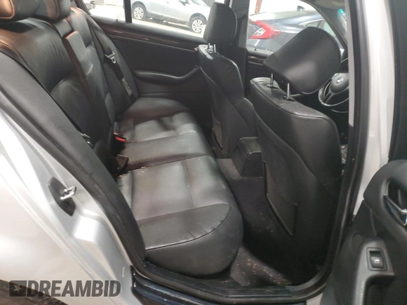 2004 BMW 3 Series 330xi with VIN WBAEW534X4PN31961, listed as a Copart auction lot 86862924 with 139,563 mi miles and Salvage Title. Bid and sale history available at carsss.com. Image 11.