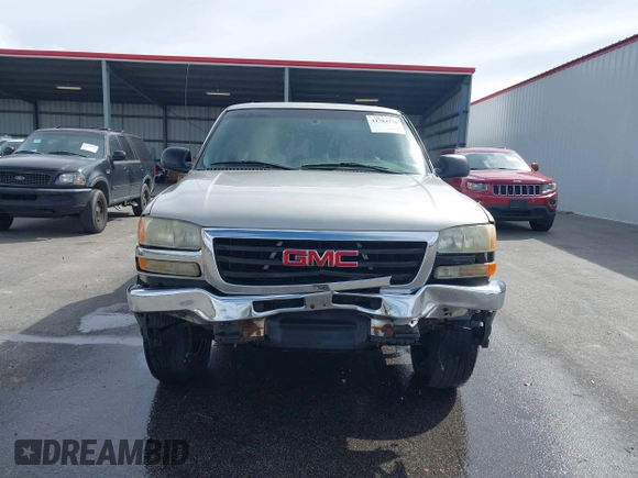 2005 GMC Sierra 1500 SLT z VIN 2GTEK13T351363383, wystawiony jako IAAI lot #41703776 z przebiegiem 142 722 mil mil oraz . Historia ofert i sprzedaży dostępna na DreamBid. Obrazek 12.