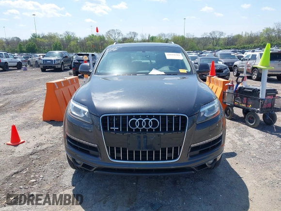 2014 Audi Q7 Premium Plus with VIN WA1LMAFE5ED020880, listed as a IAAI auction lot 42010201 with 123,384 mi miles and . Bid and sale history available at DreamBid. Image 12.