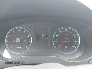 2012 Volkswagen Jetta SE z VIN 3VWDP7AJ8CM327046, wystawiony jako IAAI lot #42472998 z przebiegiem 171 719 mil mil oraz . Historia ofert i sprzedaży dostępna na DreamBid. Obrazek 7.