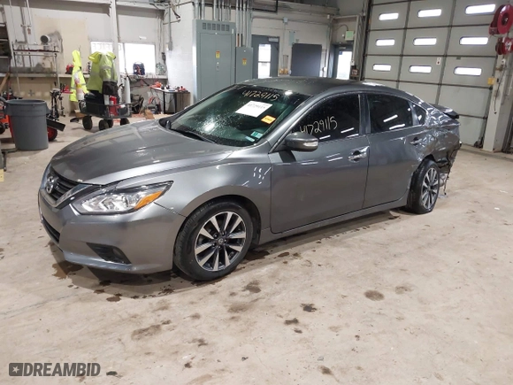 2017 Nissan Altima 2.5 SR with VIN 1N4AL3AP1HC184308, listed as a IAAI auction lot 41729115 with 155,018 mi miles. Bid and sale history available at carsss.com. Image 17.