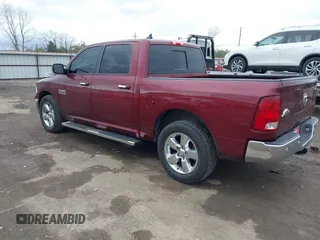 2016 Ram 1500 Big Horn z VIN 1C6RR6LG6GS319580, wystawiony jako IAAI lot #41911054 z przebiegiem 111 199 mil mil oraz . Historia ofert i sprzedaży dostępna na DreamBid. Obrazek 3.