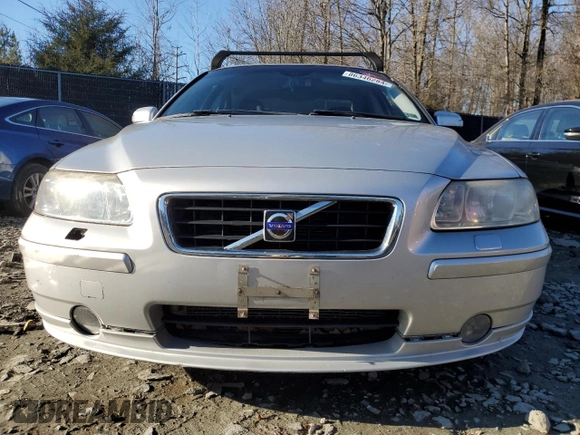 2008 Volvo S60 2.5T with VIN YV1RH592482689732, listed as a Copart auction lot 86346284 with 122,938 mi miles and Salvage Title. Bid and sale history available at carsss.com. Image 5.