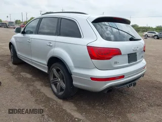 2015 Audi Q7 S line Prestige с VIN WA1DGAFE3FD014444, выставлен на аукционе IAAI как лот 42402252 с пробегом Не указан миль и . История ставок и продаж доступна на DreamBid. Изображение 3.