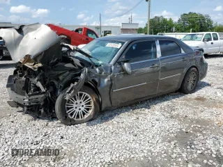 2009 Chrysler 300 Touring with VIN 2C3KA53V49H621930, listed as a Copart auction lot 58125004 with 346,358 mi miles and Salvage Title. Bid and sale history available at carsss.com. Image 1.