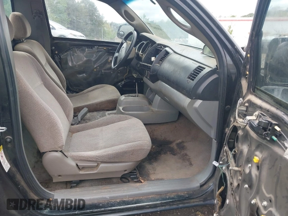2009 Toyota Tacoma with VIN 5TENX22NX9Z593210, listed as a IAAI auction lot 41830477 with 314,010 mi miles. Bid and sale history available at carsss.com. Image 5.
