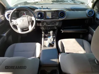 2020 Toyota Tacoma SR5 с VIN 3TMCZ5AN5LM364491, выставлен на аукционе Copart как лот 53855215 с пробегом 50 852 миль миль и Списание • Salvage title. История ставок и продаж доступна на DreamBid. Изображение 8.