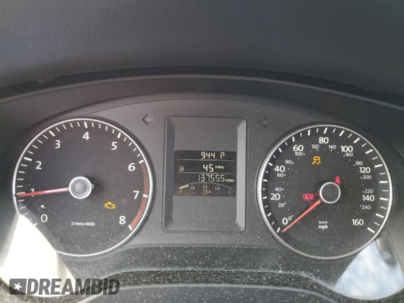 2014 Volkswagen Jetta SE with VIN 3VWD17AJ8EM285840, listed as a Copart auction lot 63943435 with 137,555 mi miles and Clean title. Bid and sale history available at DreamBid. Image 9.