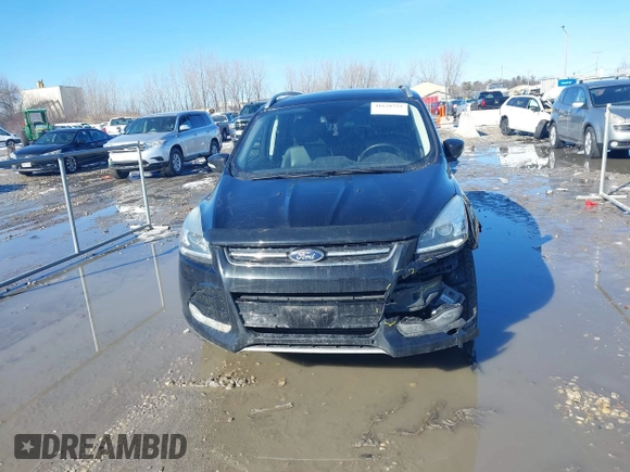 2015 Ford Escape Titanium with VIN 1FMCU9J91FUC68152, listed as a IAAI auction lot 41620725 with 195,122 mi miles. Bid and sale history available at carsss.com. Image 12.