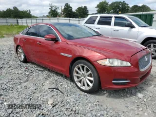 2013 Jaguar XJ with VIN SAJWJ1CD9D8V48888, listed as a Copart auction lot 62272685 with 166,533 mi miles and Clean title. Bid and sale history available at DreamBid. Image 4.