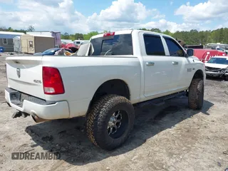 2016 Ram 1500 Express z VIN 3C6RR7KT2GG296147, wystawiony jako IAAI lot #42018683 z przebiegiem 175 105 mil mil oraz . Historia ofert i sprzedaży dostępna na DreamBid. Obrazek 4.