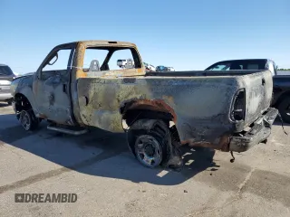 2006 Ford Super Duty F-250 XL with VIN 1FTNF21516EB64850, listed as a Copart auction lot 66296814 with 0 mi miles and Salvage Title. Bid and sale history available at carsss.com. Image 2.