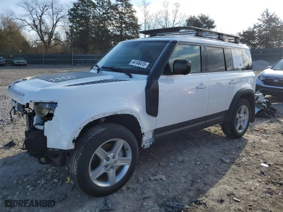 2022 Land Rover Defender SE with VIN SALEP7RU1N2091011, listed as a Copart auction lot 44146415 with 40,867 mi miles and Salvage Title. Bid and sale history available at carsss.com. Image 1.