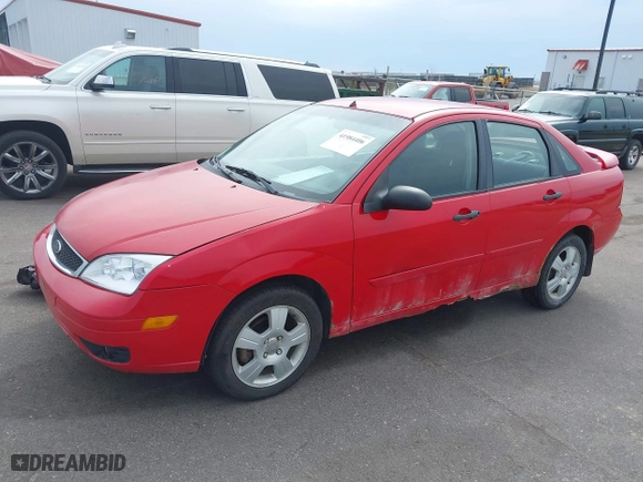 2007 Ford Focus S with VIN 1FAHP34N37W179508, listed as a IAAI auction lot 41984406 with 145,616 mi miles. Bid and sale history available at carsss.com. Image 2.