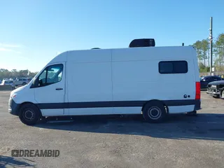 2021 Mercedes-Benz Sprinter Cargo with VIN W1Y4ECHYXMT078168, listed as a IAAI auction lot 41796015 with 14,472 mi miles and . Bid and sale history available at carsss.com. Image 14.