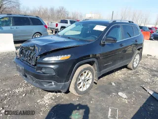 2015 Jeep Cherokee Latitude with VIN 1C4PJMCS9FW577440, listed as a IAAI auction lot 41707489 with 159,838 mi miles. Bid and sale history available at carsss.com. Image 2.