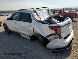 2015 Ford Explorer Sport z VIN 1FM5K8GT1FGC65715, wystawiony jako Copart lot #63768445 z przebiegiem 138 865 mil mil oraz Szkoda całkowita • Salvage title. Historia ofert i sprzedaży dostępna na DreamBid. Obrazek 2.