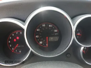 2008 Toyota Matrix STD with VIN 2T1KR32E48C699904, listed as a Copart auction lot 71942234 with 103,638 mi miles and Non Repairable. Bid and sale history available at DreamBid. Image 9.