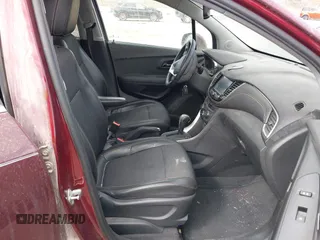 2017 Chevrolet Trax LT with VIN 3GNCJPSB5HL262068, listed as a IAAI auction lot 41904657 with 132,559 mi miles. Bid and sale history available at carsss.com. Image 5.