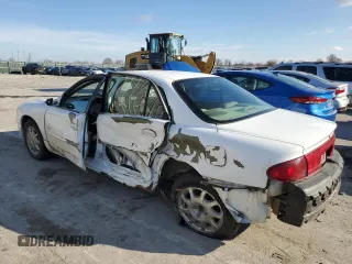 1998 Buick Regal GS with VIN 2G4WF5218W1553273, listed as a Copart auction lot 87310464 with 141,356 mi miles and Salvage Title. Bid and sale history available at carsss.com. Image 2.