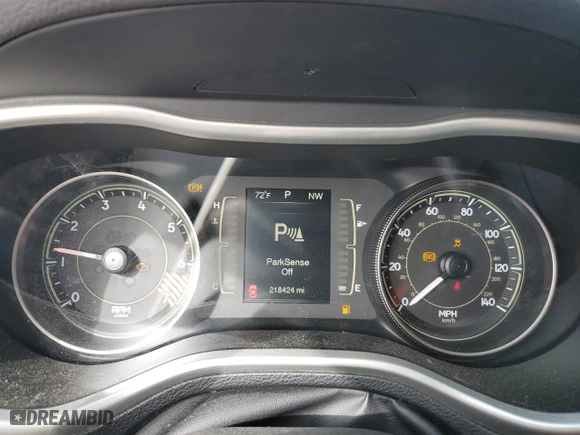 2014 Jeep Cherokee Sport with VIN 1C4PJMAB9EW297440, listed as a Copart auction lot 49485485 with 218,424 mi miles and Clean Title. Bid and sale history available at carsss.com. Image 9.