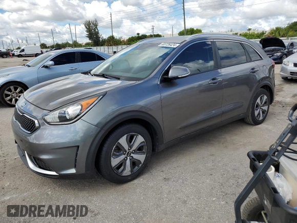 2017 Kia Niro Touring Launch Edition with VIN KNDCC3LC2H5037562, listed as a Copart auction lot 60726424 with 148,023 mi miles and Clean Title. Bid and sale history available at carsss.com. Image 1.