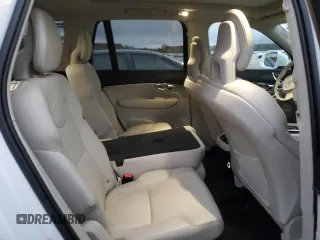 2020 Volvo XC90 Momentum with VIN YV4102CK4L1598280, listed as a Copart auction lot 79330254 with 61,206 mi miles and Clean Title. Bid and sale history available at carsss.com. Image 10.