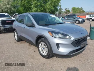 2022 Ford Escape SE Hybrid z VIN 1FMCU9BZ8NUA45832, wystawiony jako IAAI lot #42387548 z przebiegiem 57 225 mil mil oraz . Historia ofert i sprzedaży dostępna na DreamBid. Obrazek 1.