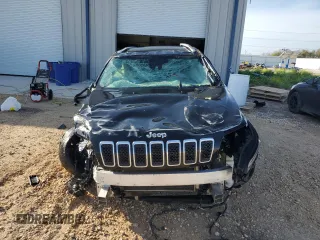 2021 Jeep Cherokee Limited z VIN 1C4PJLDX6MD164341, wystawiony jako Copart lot #49296935 z przebiegiem 333 333 mil mil oraz Czysty tytuł • Clean title. Historia ofert i sprzedaży dostępna na DreamBid. Obrazek 5.